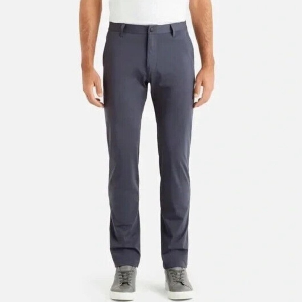 NWT Rhone the commuter pant